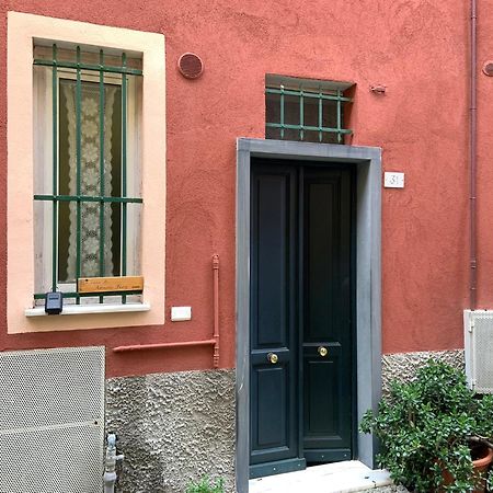 Апартаменты La Casa Di Nonno Frey Монтероссо-аль-Маре Экстерьер фото